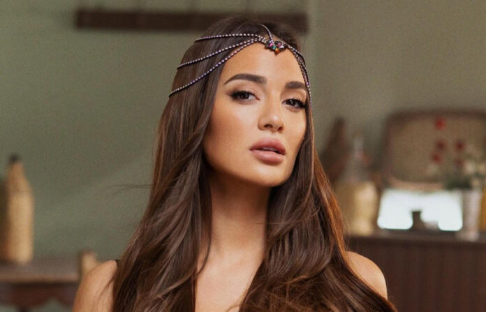 f4d53061c9d9e8054b993b03d0a48be3 L.jpg