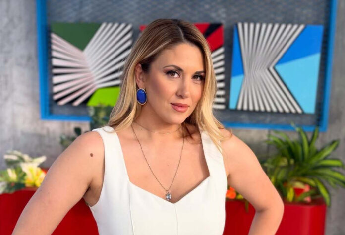 ff90ffa56edb2a723dbd6bdf2ffb42ee L.jpg