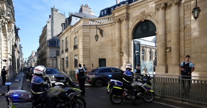 france police 1200x630.jpg