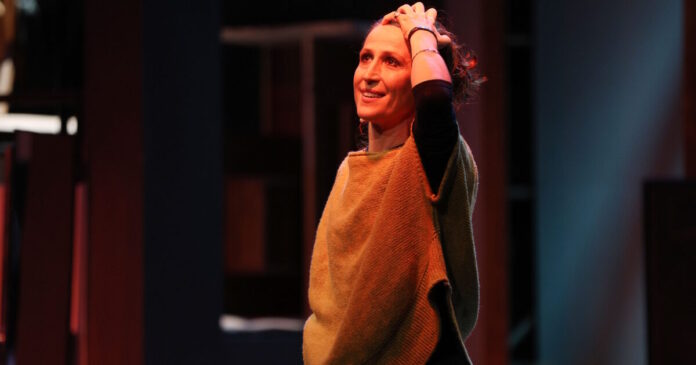 giouli tsagkaraki ndp 1200x630.jpg