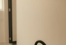 Το trick που εξαφανίζει τα άλατα από τις βρύσες σε λίγα λεπτά hudson graves Q1AehWG 2j4 unsplash 1 a9616.jpg