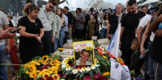israel goldin funeral reuters 1 1200x630.jpg