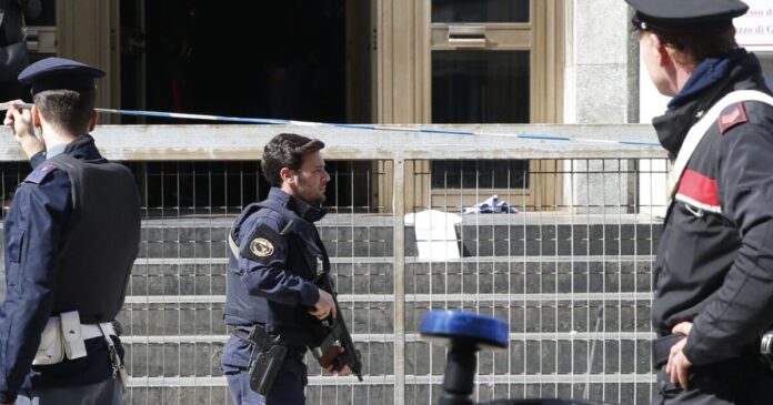 italy policeman 1200x630.jpg