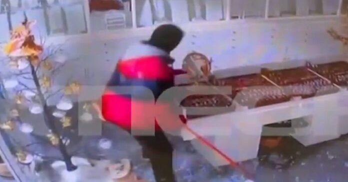 kalamata kosmimatopoleio 1200x630.jpg