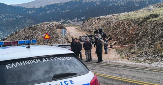 lalas arahova 1200x630.jpg