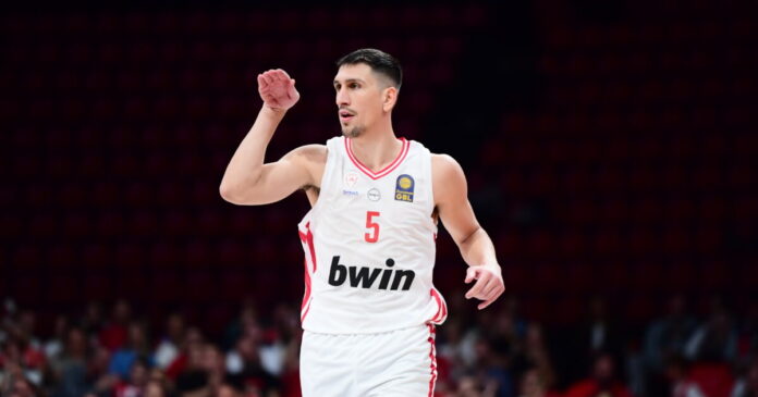 larentzakis 1200x630.jpg