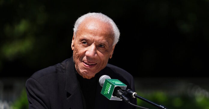 lenny wilkens ap 1200x630.jpg lenny wilkens ap 1200x630.jpg