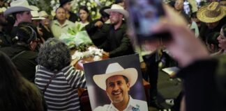 mayor carlos manzo 1200x630.jpg