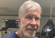 Ο Τσακ Νόρις στα 85 του: «Θέτω στόχους, προχωράω μπροστά και επιλέγω την πειθαρχία» norris 1200x630.jpg