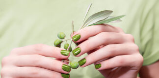 olive green nails 1024x703.jpg