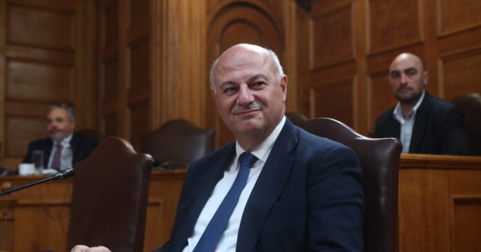 tsiaras 1200x630.jpg