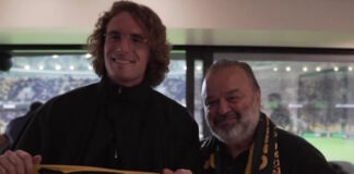 tsitsipas 1 1200x630.jpg