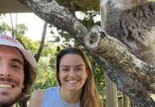 Στέφανος Τσιτσιπάς: Η επική φωτογραφία του Έλληνα τενίστα με τη Μαρία Σάκκαρη και ένα κοάλα tsitsipas sakkari 1200x630.jpg