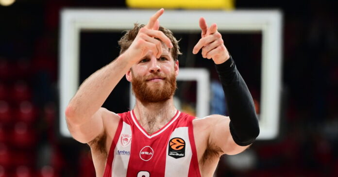 walkup olympiacos 1200x630.jpg