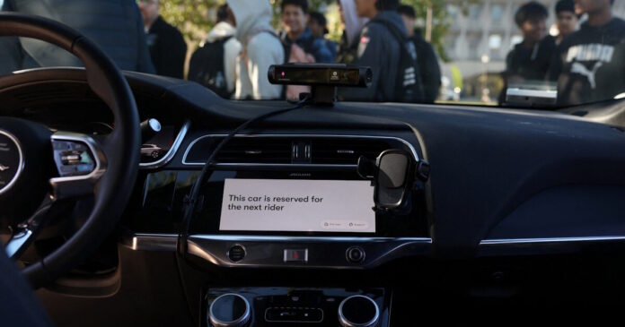 waymo robotaxi 12112025 1200x630.jpg