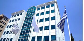 xrimatistirio 1 1.jpg