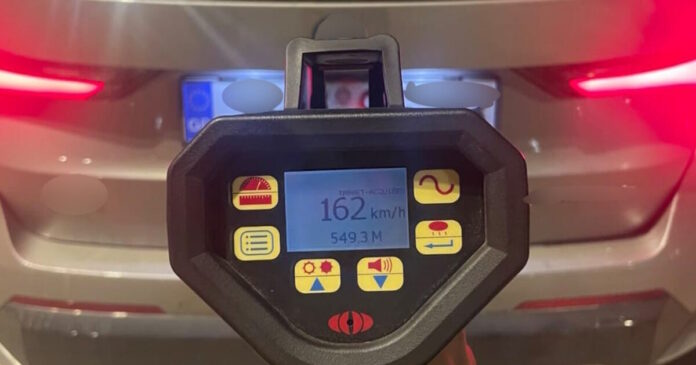 ypervoliki taxytita 17112025 1200x630.jpg