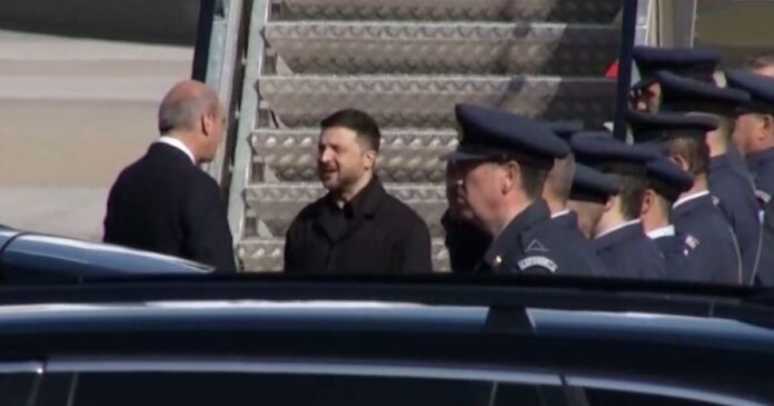 zelensky athina 1200x630.jpg