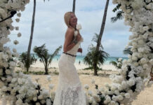 092d0e7e17c346bab8a1a2238564a7b7 L.jpg