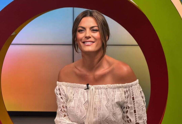 10577d0f6ab2092073086f3368054abc L.jpg 10577d0f6ab2092073086f3368054abc L.jpg