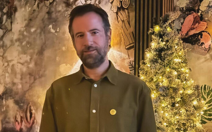 10bcc84a6ce37b6692988eb2b8beda13 L.jpg