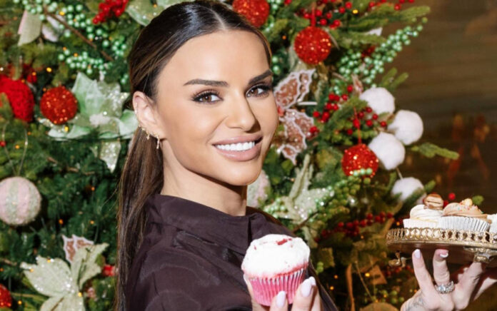 1dba5a8218d1ea241453f99c8bdade4c L.jpg