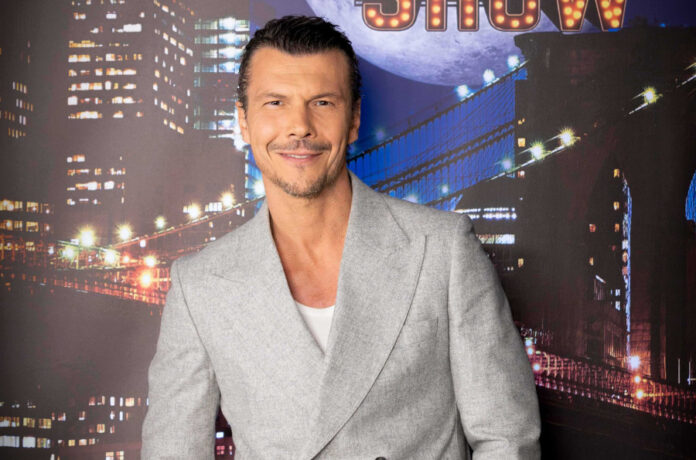 22d9492e86246d5cbdb241dc2c6f773c L.jpg