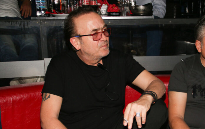 2dc9b4fe1c5b8a6d5b5326965f111e2b L.jpg 2dc9b4fe1c5b8a6d5b5326965f111e2b L.jpg