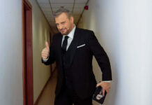 Χρήστος Φερεντίνος: Η throwback φωτογραφία που μας έκανε να σταματήσουμε το scrollάρισμα στο IG 2f0f6c8c3d454d10b23fcd127fccb024 L.jpg