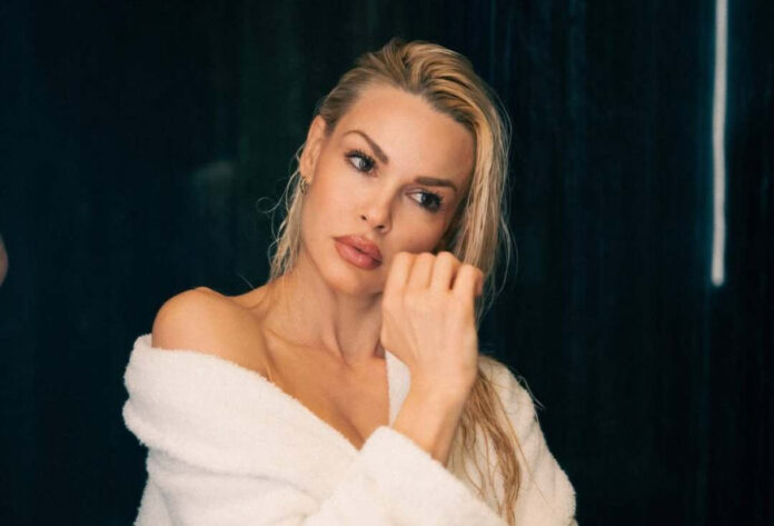 4a674a9244f72d13f13dc1bccb6a4d25 L.jpg