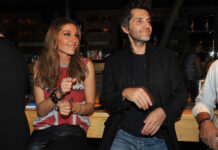 Φοίβος: Η αλήθεια για το όνομά του, η αμφισβήτηση και το τέλος της συνεργασίας με τη Δέσποινα Βανδή 57546b656d81f55a5647b7c7b65d457d L.jpg