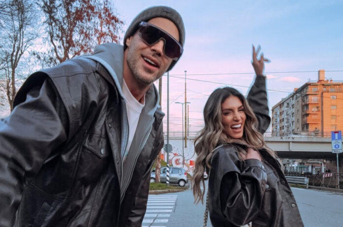 5b89da4ce258e668729fcfca19550ffa L.jpg