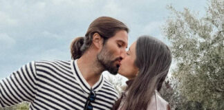 6824245ed18e43464f5475fcf55fd2d5 L.jpg