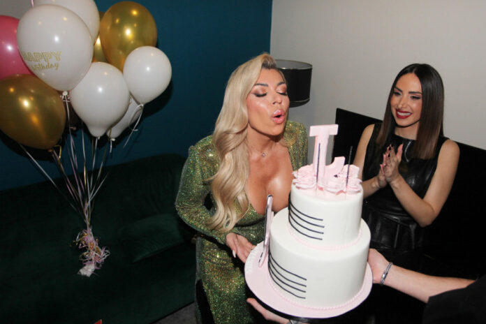 9e5ca37129517d45409686211eaf9e59 L.jpg 9e5ca37129517d45409686211eaf9e59 L.jpg