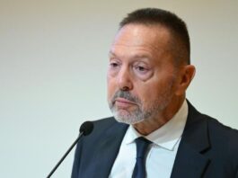 Giannis Stournaras 1 1.jpg