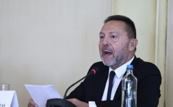 Giannis Stournaras 1.jpg