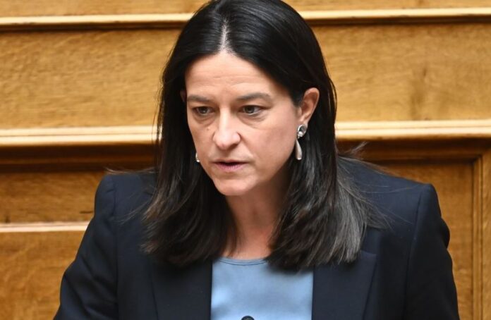 Niki Keramews 1 3.jpg Niki Keramews 1 3.jpg