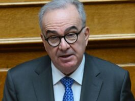 Nikos Papathanasis 12.jpg