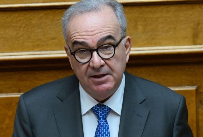 Nikos Papathanasis 12.jpg