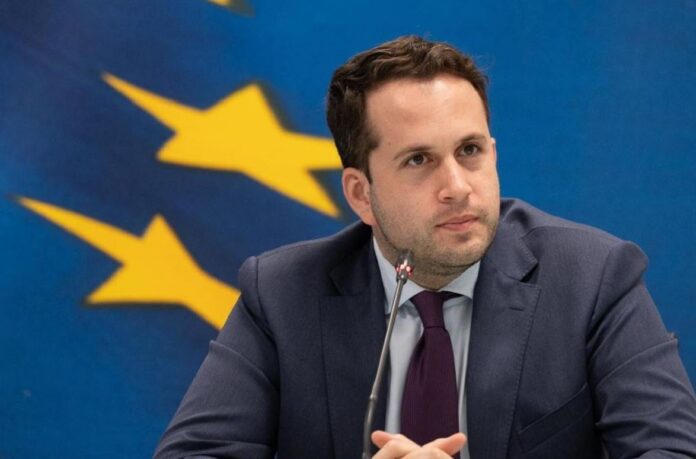 Omiros Tsapalos 1.jpg Omiros Tsapalos 1.jpg