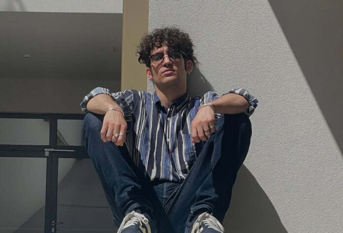 a1ba5545daf17a0941e8ec98f812cdbf L.jpg