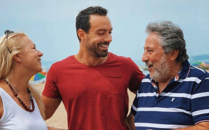 a2314499eb794b5573b2285030e7ed70 L.jpg