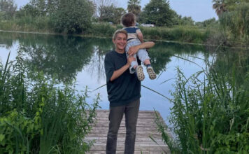 ae827617575b15833d3c9e44f2a6d21c L.jpg