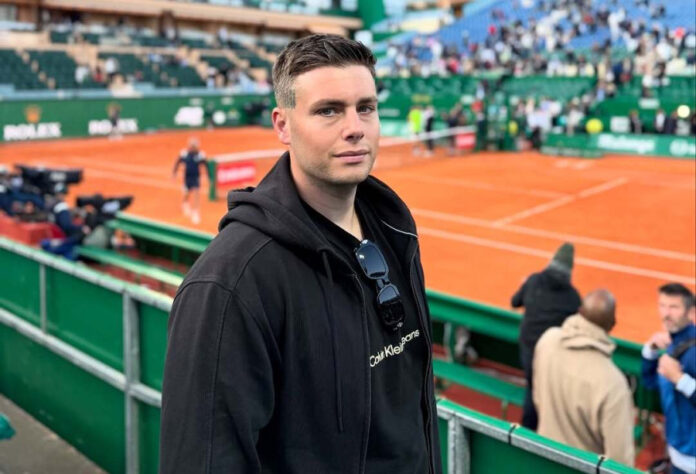 af85bdac4cb5913ec893864a0c08e10f L.jpg