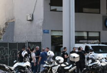 Επεισοδιακή καταδίωξη στα Άνω Λιόσια: Παράτησε την 2χρονη ανιψιά στο αυτοκίνητό του και το έβαλε στα πόδια astinomikoi eurok 1200x630.jpg
