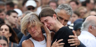 australia bondi sydney shooting reuters 3 1200x630.jpg