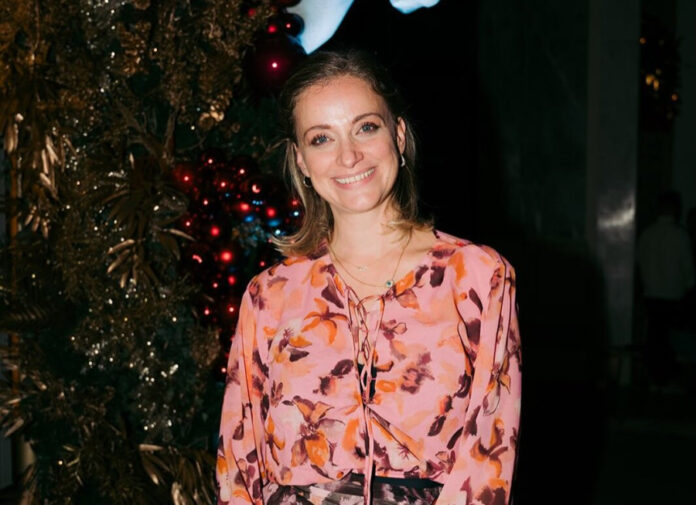 b86a07852151b0b19e361d60717d0516 L.jpg