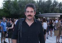 Πυγμαλίων Δαδακαρίδης: Λίγους μήνες μετά τον θάνατο της μητέρας του, πέθανε και ο πατέρας του bdfc7d8ee18158041e908e29893ed8e2 L.jpg