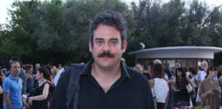 bdfc7d8ee18158041e908e29893ed8e2 L.jpg