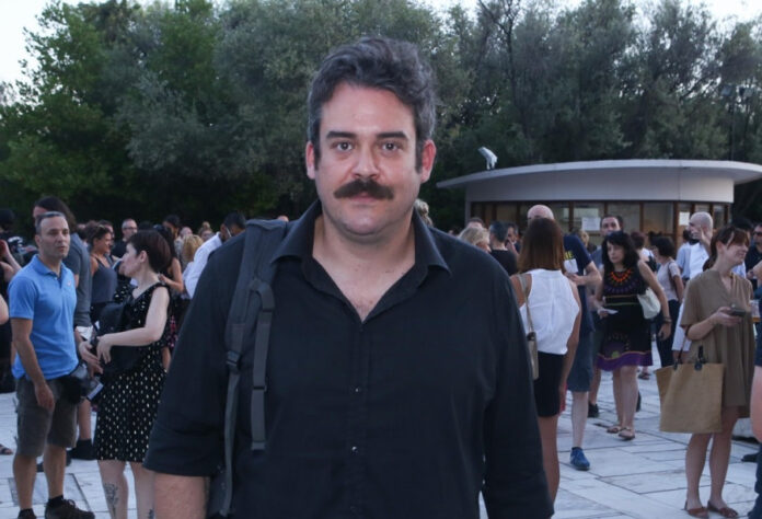 bdfc7d8ee18158041e908e29893ed8e2 L.jpg bdfc7d8ee18158041e908e29893ed8e2 L.jpg